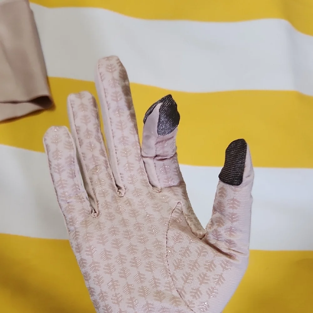 Coolibar Long Pink Sun Protection Gloves with Touchscreen Tips